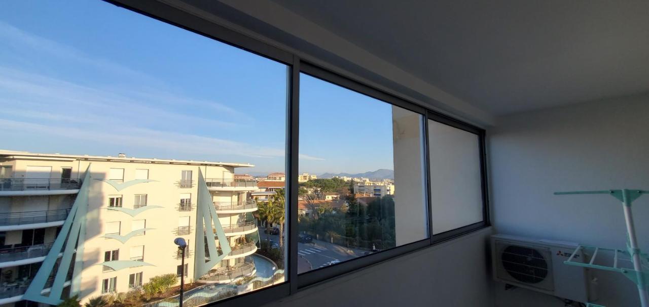 Appartement Plage T1 35m2, Climatise, 2 Personnes, Fréjus
